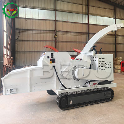4 cyl. diesel engine Wood Chipper Machine with 360° Adjustable Chute and 215mm Blade Length