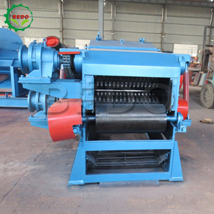 เครื่องบดไม้ไม้ขิงไฟฟ้า 75kw 240x540 มิลลิเมตร เครื่องบดไม้ชนิดบดน้ําเข้า