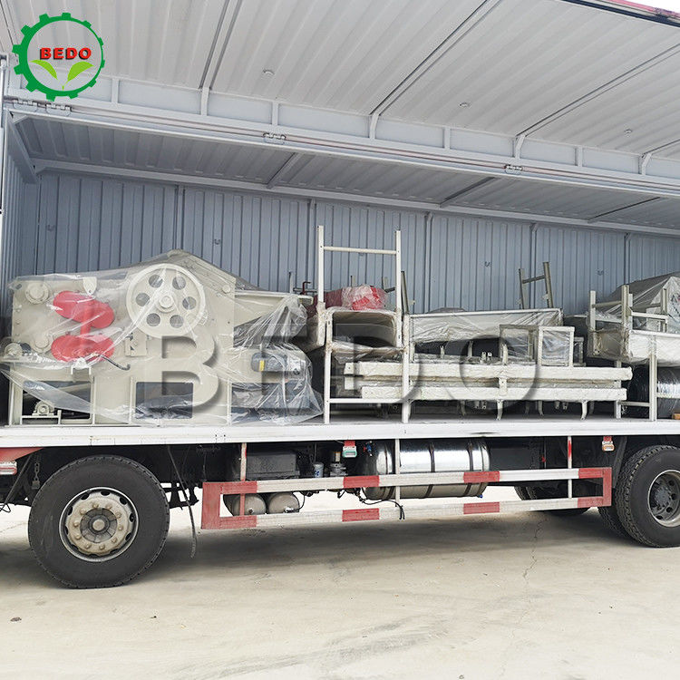 Palm EFB เครื่องย่อยผลไม้เปล่าพวงเครื่องย่อยไม้เครื่องยนต์ดีเซล 110KW สำหรับโรงไฟฟ้าชีวมวล