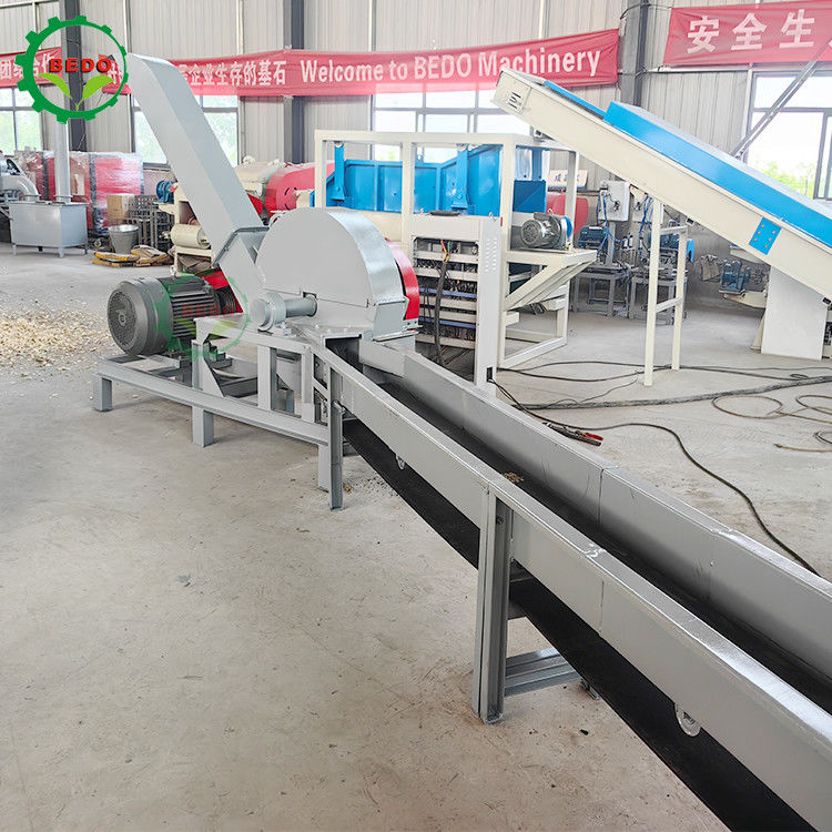 37kw เครื่องฉีกไม้ที่กินตัวเอง 3-5t / h ความจุ เครื่องฉีกสาขาชนิดกลอง