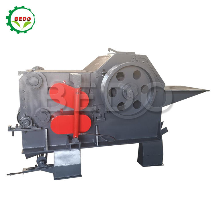 As Customer's Request Wood Chipper Machine with Hydraulic Motor Feed Conveyor Length and CE Certificate