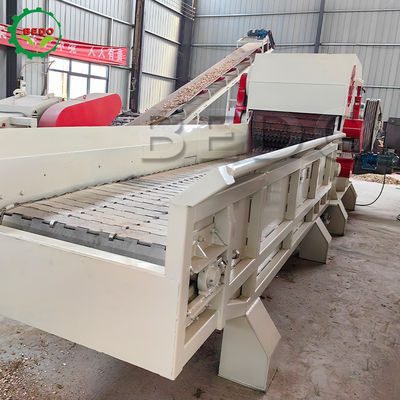 18-25T / H ความจุ เครื่องบดไม้ ขนาด 1040 * 500mm