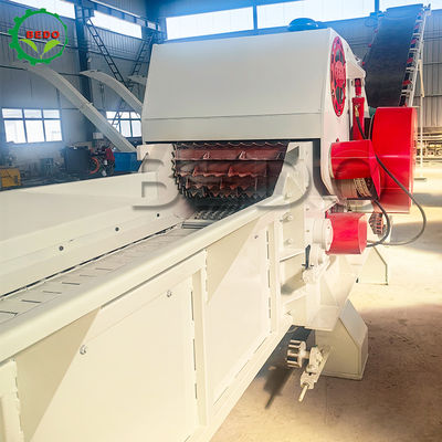 700x400mm Inlet อัตโนมัติ 2pcs ใบมีดไม้ Chipping เครื่องประเภทกลองอุตสาหกรรม Shredder อุปกรณ์